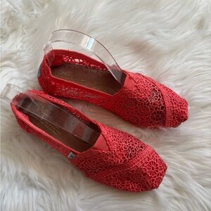 Toms Red Crochet Flats EUC size 5.5W